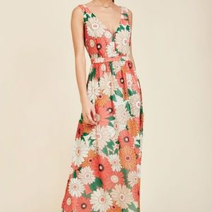 Modcloth Daisy Print Chiffon Maxi Dress